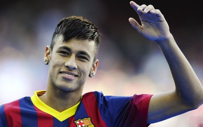 米兰电竞-克拉马里奇抢断后一条龙破门