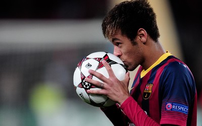 米兰电竞焦点-VAR与裁判权威平衡