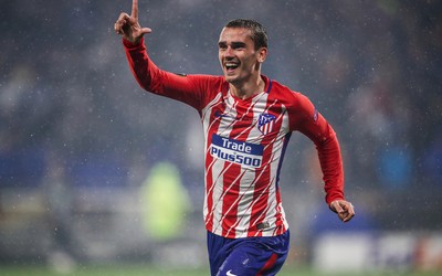 米兰电竞-凯拉这记过人晃倒对手