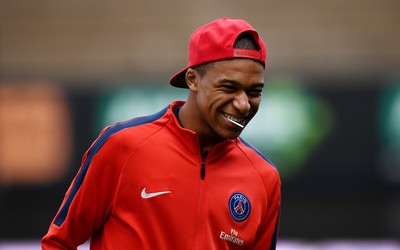 米兰电竞精华-刚仁私下竟是个游戏宅